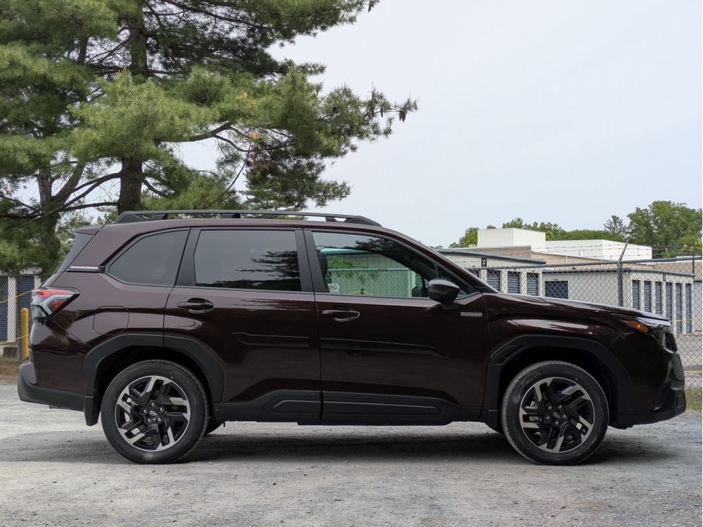 2026 Subaru FORESTER Premium Hybrid