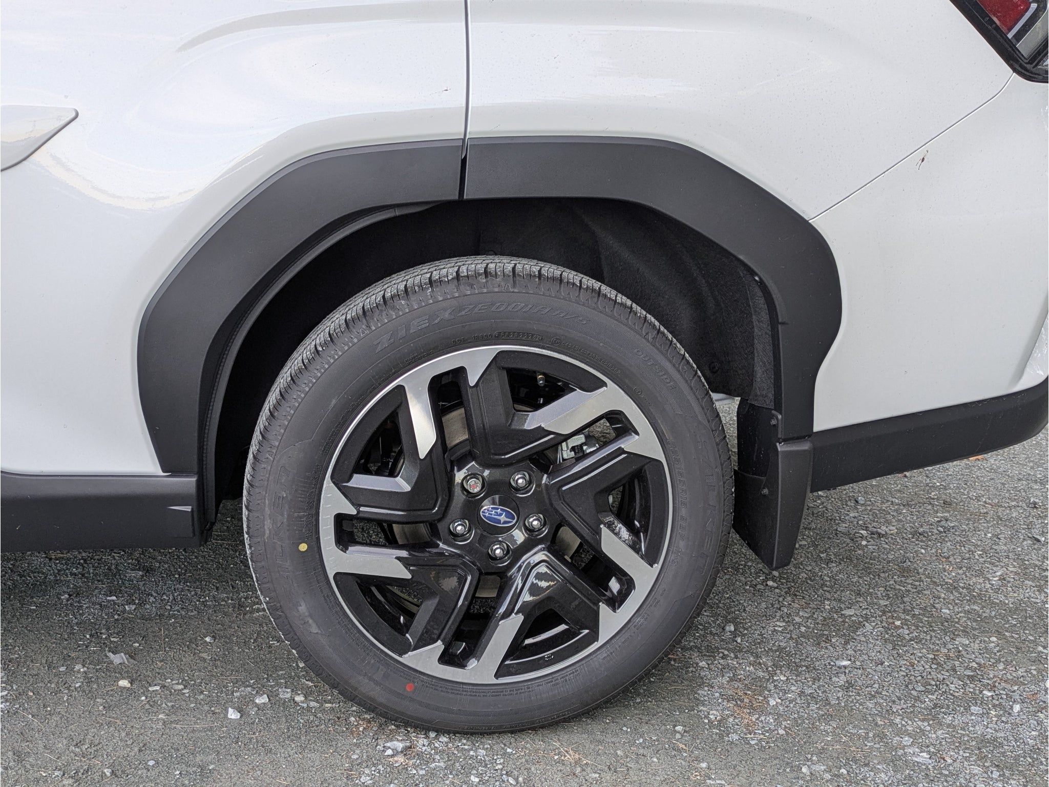 2026 Subaru FORESTER Premium Hybrid