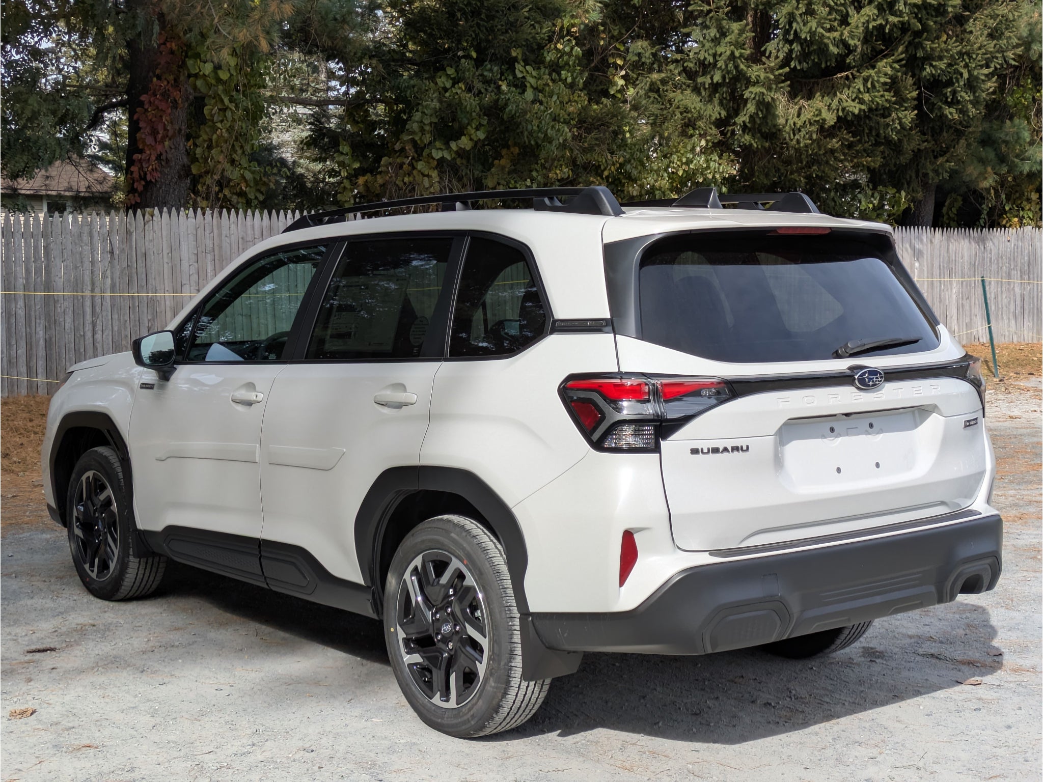 2026 Subaru FORESTER Premium Hybrid
