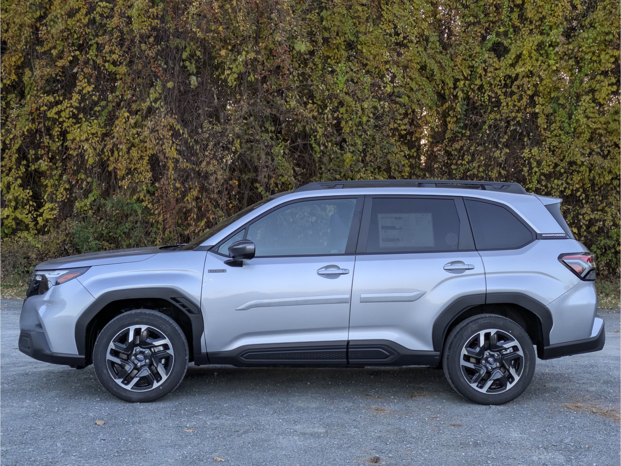 2026 Subaru FORESTER Premium Hybrid