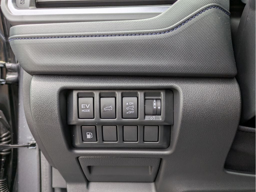 2026 Subaru FORESTER Limited Hybrid