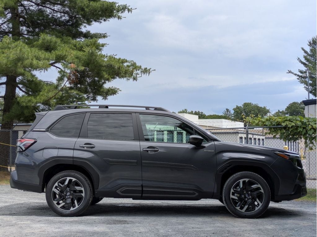 2026 Subaru FORESTER Limited Hybrid
