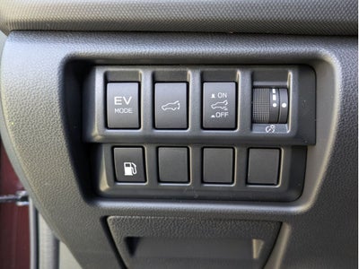 2026 Subaru FORESTER Limited Hybrid
