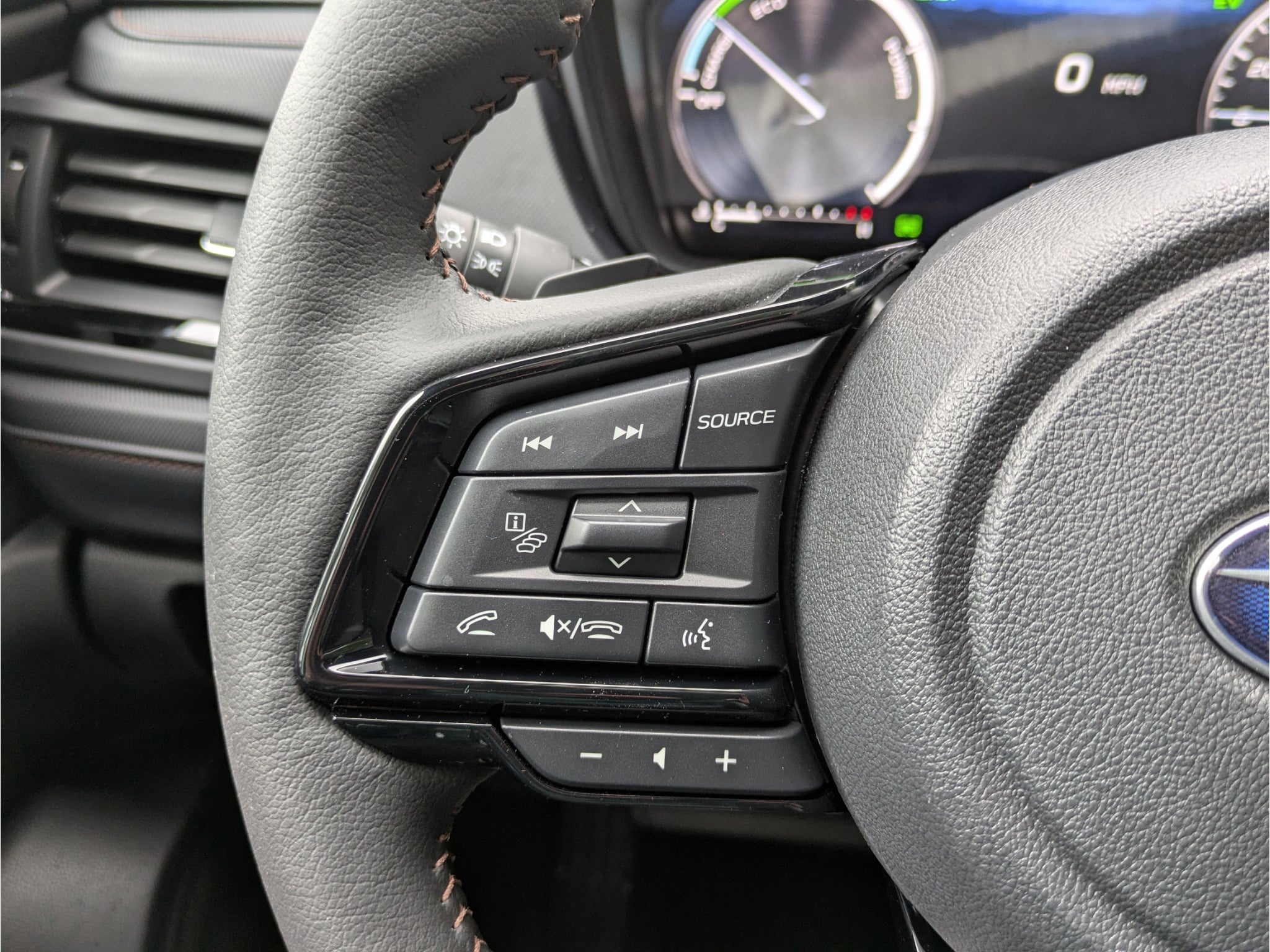 2026 Subaru FORESTER Touring Hybrid