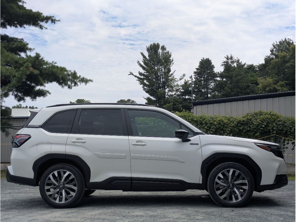 2026 Subaru FORESTER Touring Hybrid