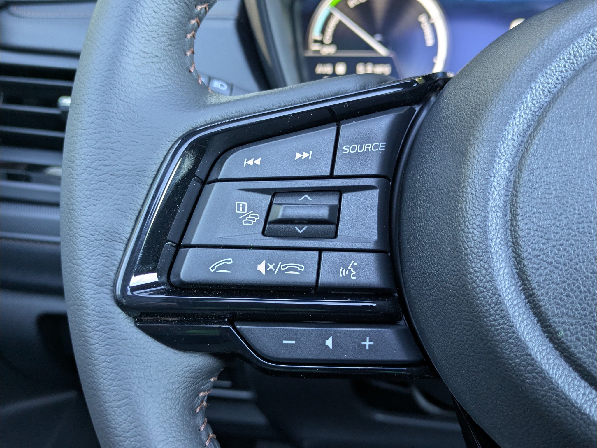 2026 Subaru FORESTER Touring Hybrid