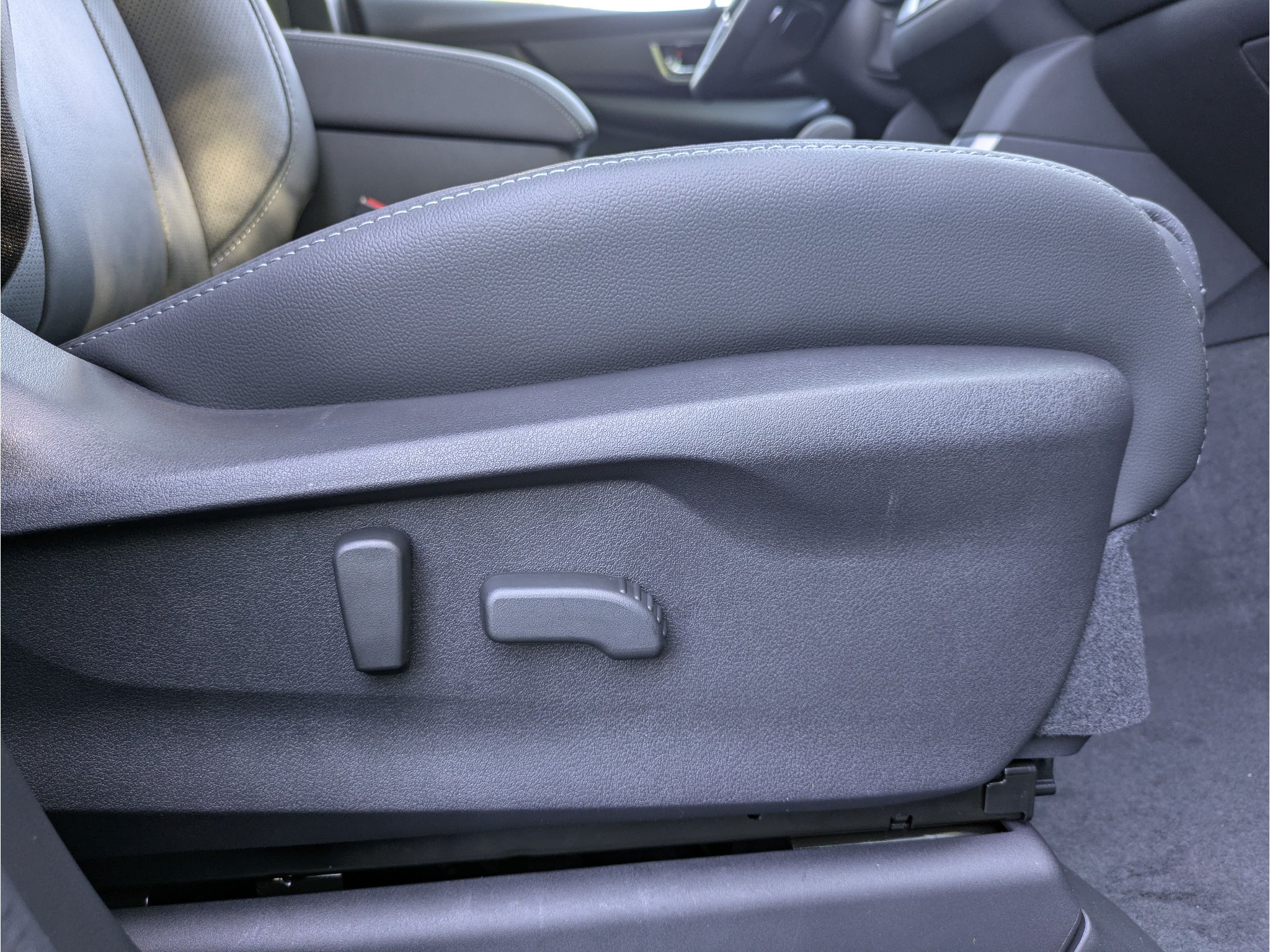 2027 Subaru Ascent Limited