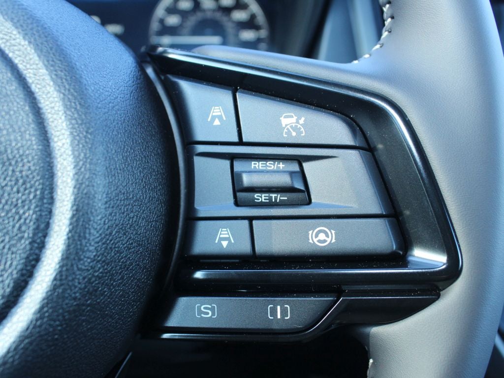 2025 Subaru FORESTER Premium Hybrid