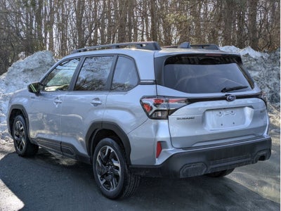 2025 Subaru FORESTER Limited Hybrid