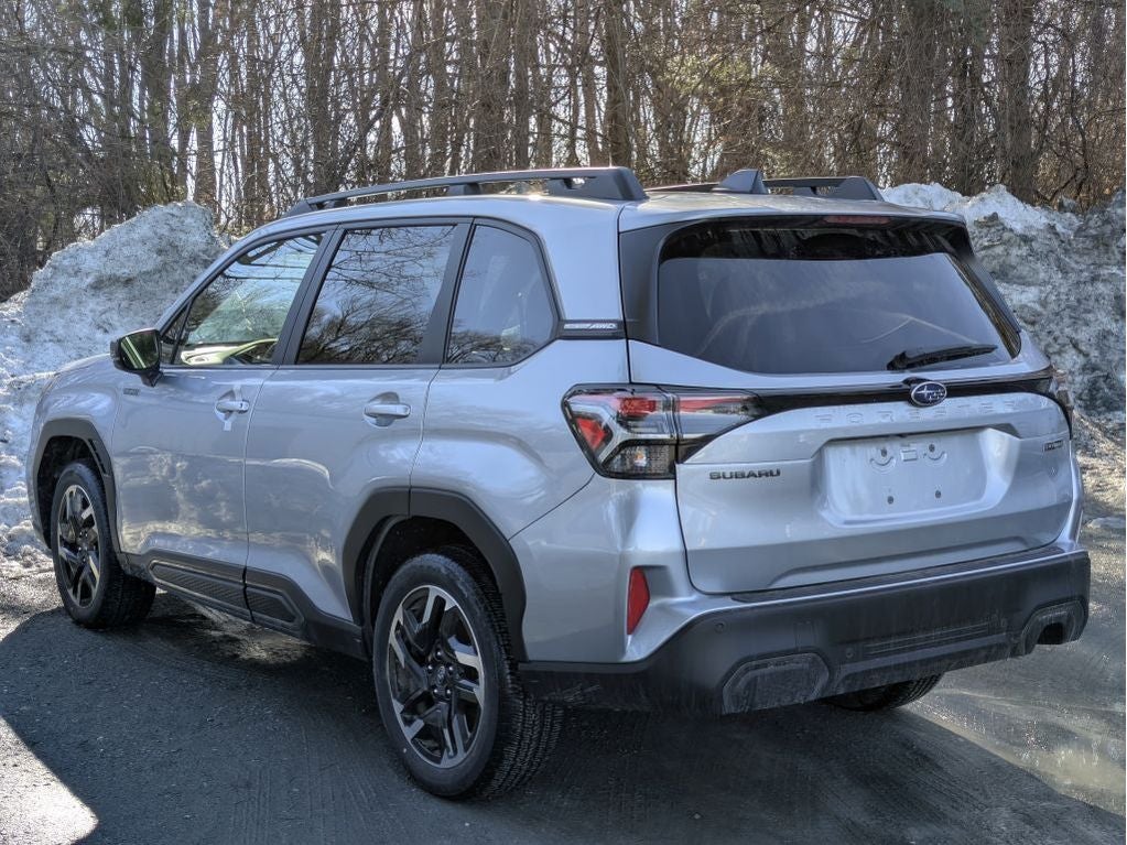 2025 Subaru FORESTER Limited Hybrid