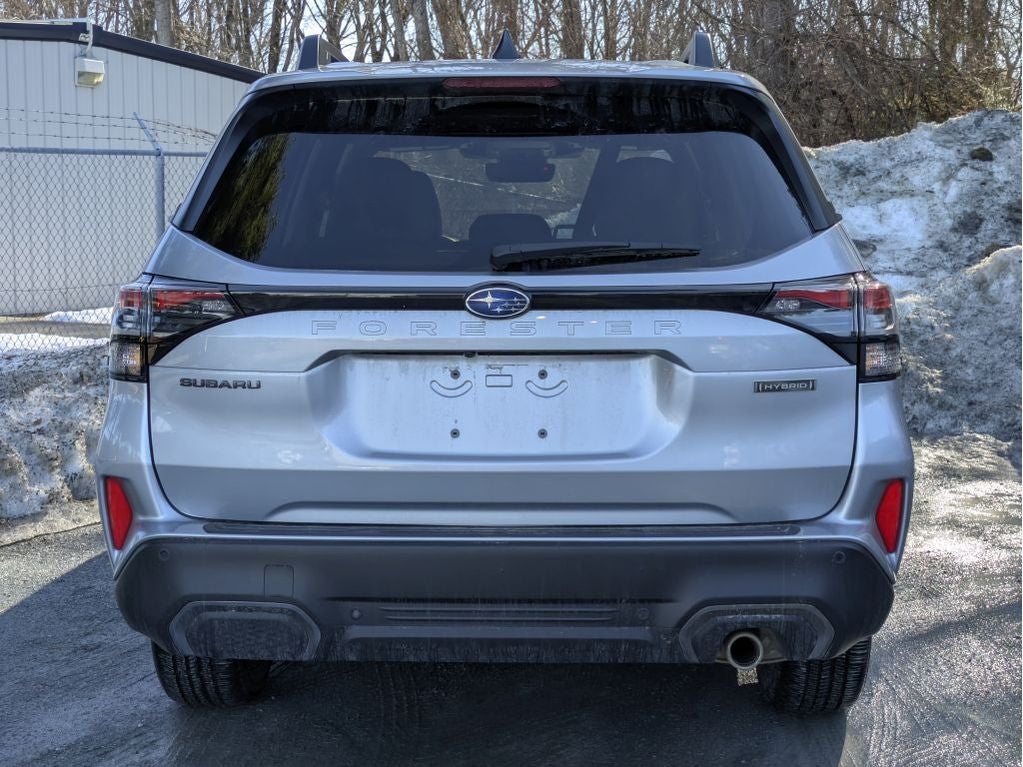 2025 Subaru FORESTER Limited Hybrid