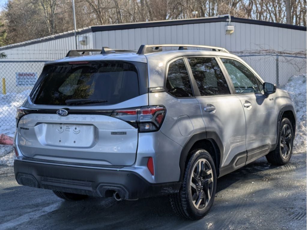 2025 Subaru FORESTER Limited Hybrid