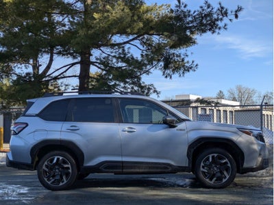 2025 Subaru FORESTER Limited Hybrid