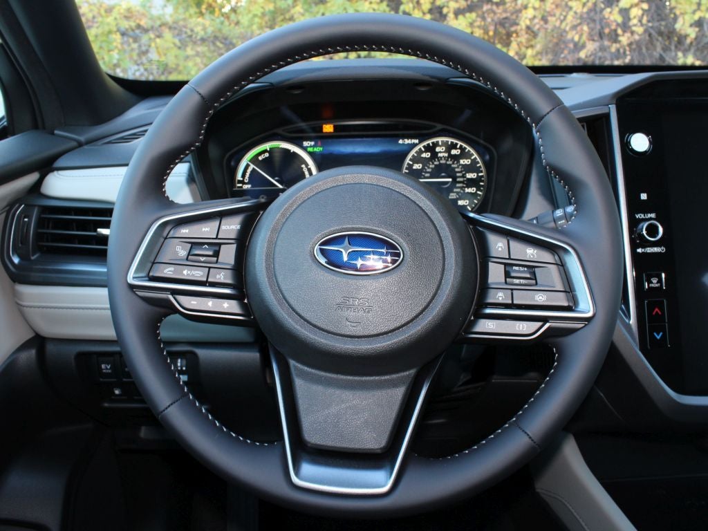 2025 Subaru FORESTER Limited Hybrid