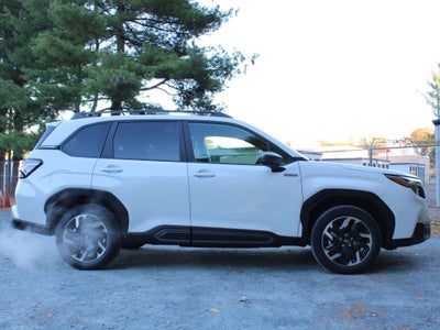 2025 Subaru FORESTER Limited Hybrid