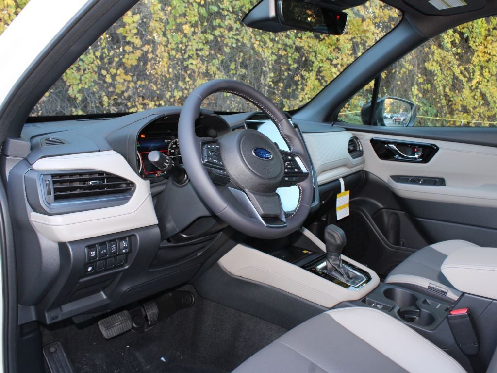 2025 Subaru FORESTER Limited Hybrid