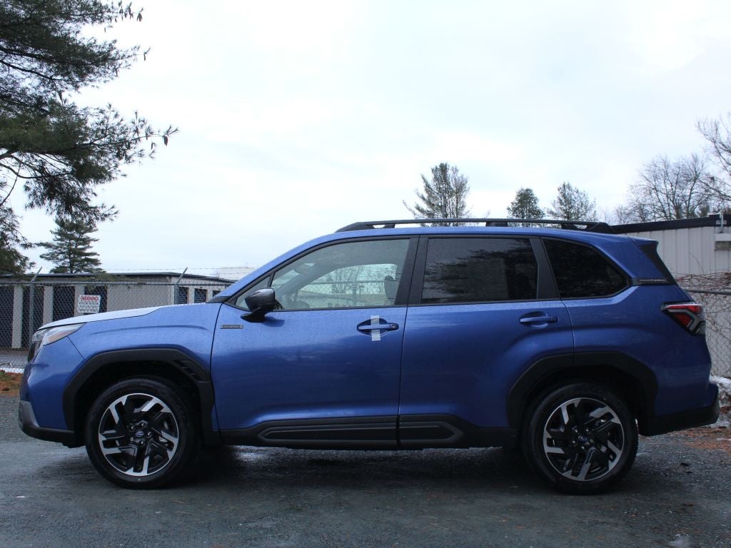 2025 Subaru FORESTER Limited Hybrid