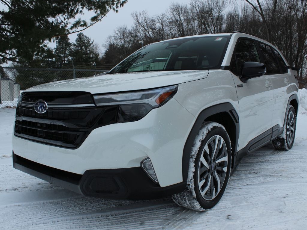 2025 Subaru FORESTER Touring Hybrid