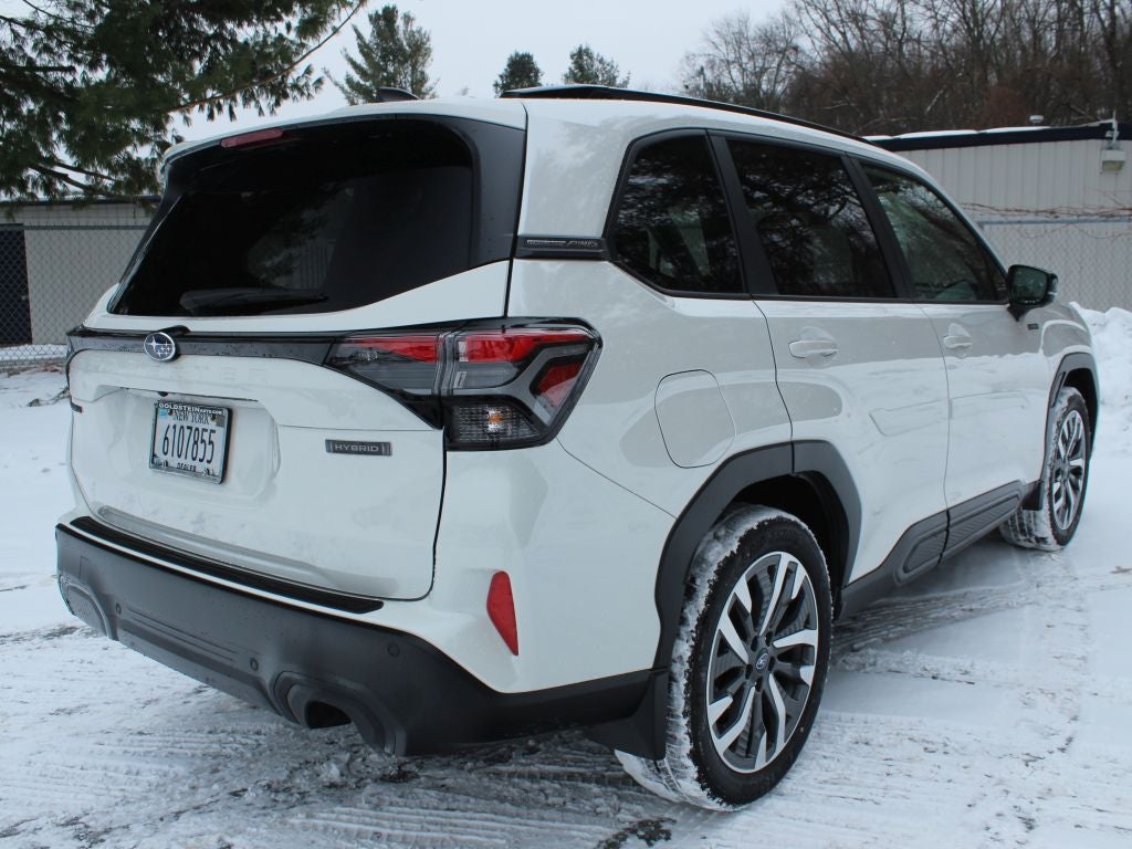 2025 Subaru FORESTER Touring Hybrid