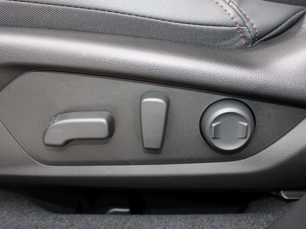 2025 Subaru FORESTER Touring Hybrid